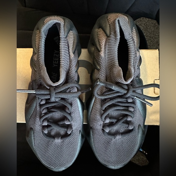 Adidas Yeezy 450 Dark Slate - Picture 2 of 7